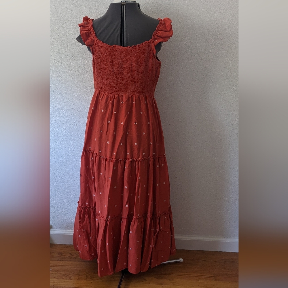 Old Navy Ruched Ruffle Dress - Picture 2 of 4